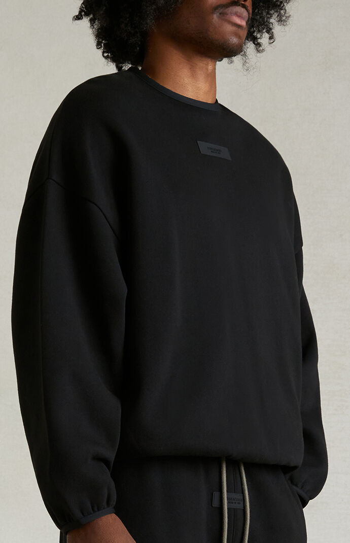 Essentials black crew neck online