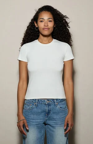 Carolyn Cotton Crew Neck T-Shirt image number 3
