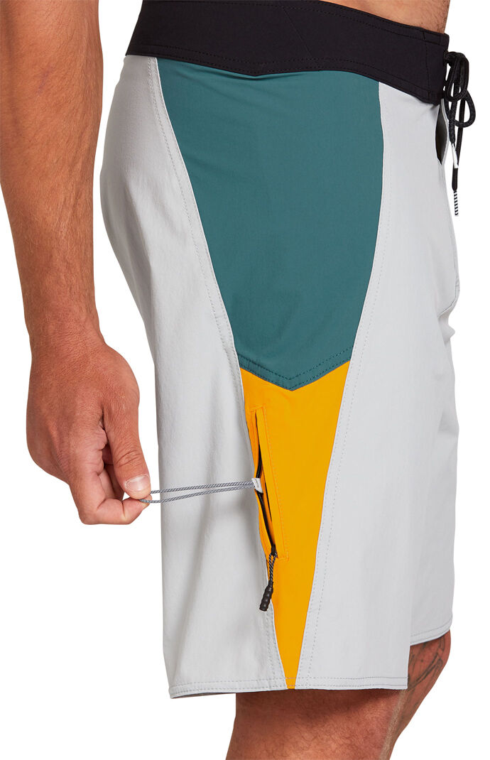 Astropop Mod-Tech 19" Boardshorts