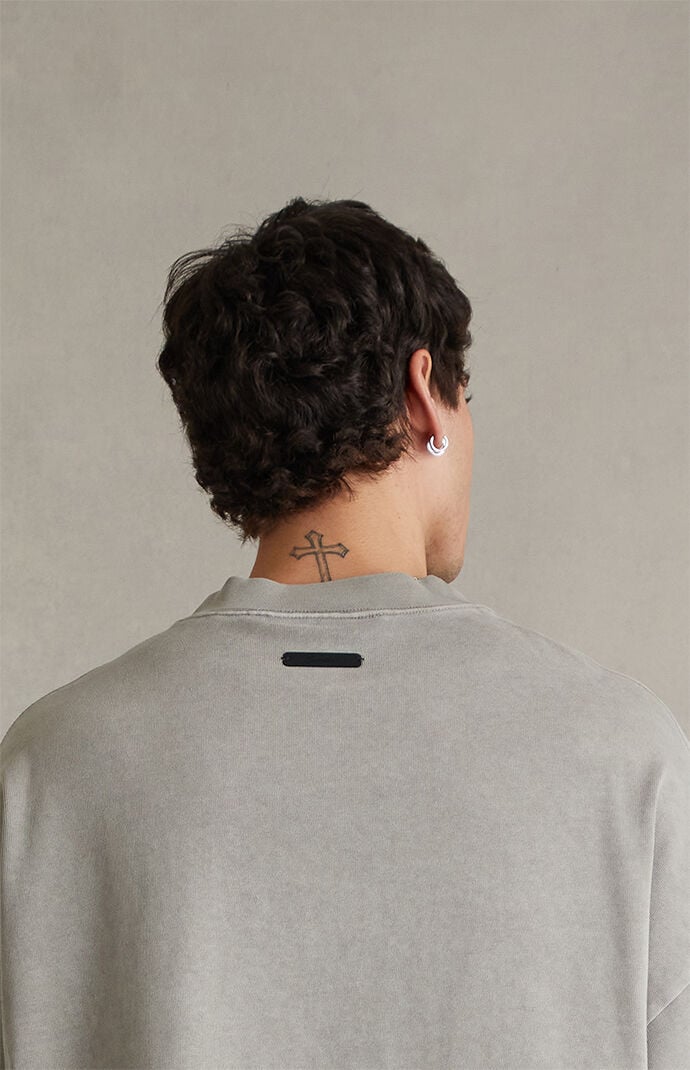 Fear of God ESSENTIALS Faded Seal Training ’90s Short Sleeve T-Shirt