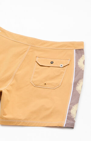 Phantom Naturals Blocked Sessions 5.5" Boardshorts image number 3