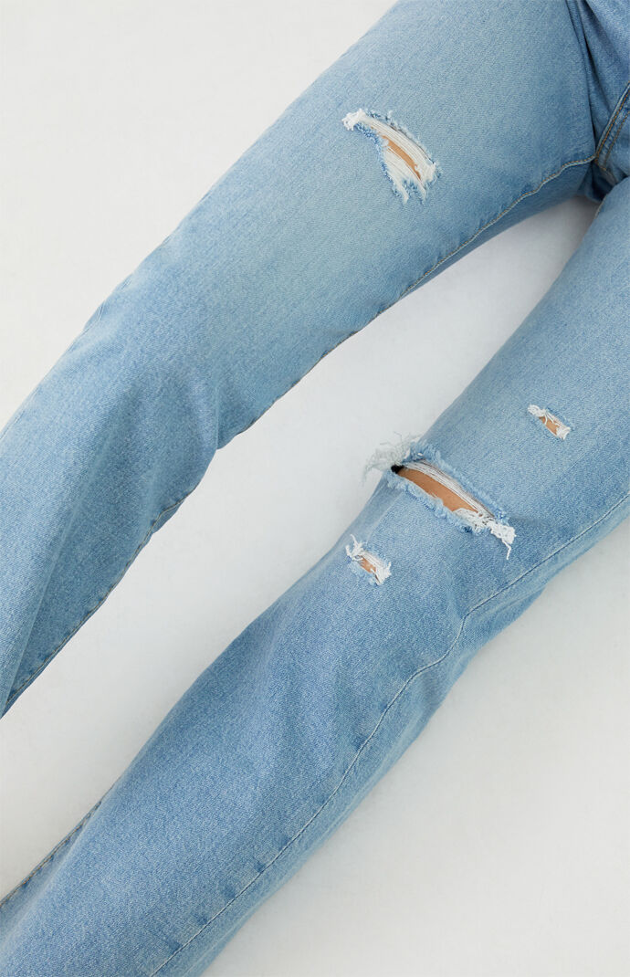 Medium Indigo Wedgie Straight Arctic Jeans