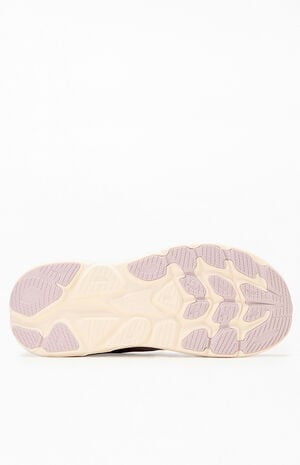 Women's Clifton 11 GLM Sneakers image number 4