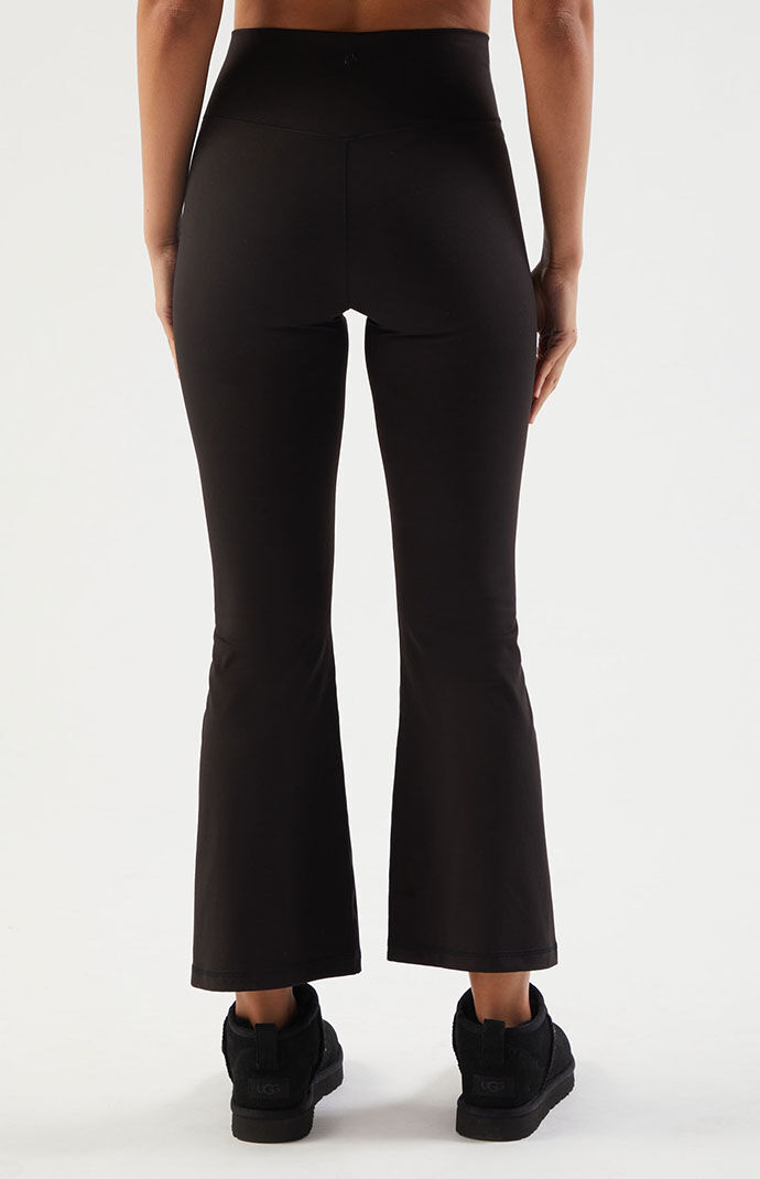 Cropped flare yoga best sale pants