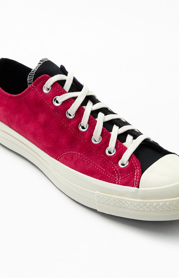 Velvet converse low top hot sale