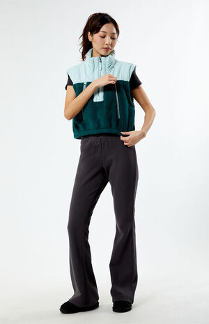 Snow Sherpa Journey Ahead Vest image number 3