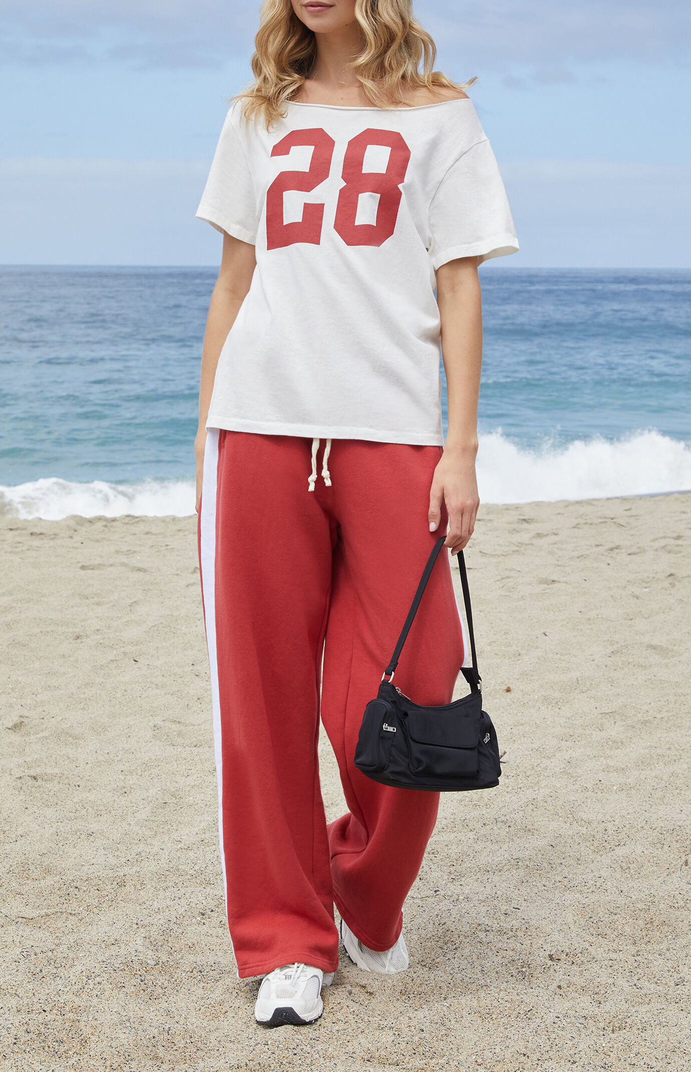 John Galt Robyn 28 Off-The-Shoulder T-Shirt