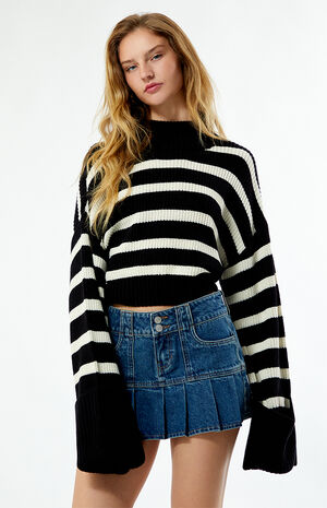 Striped Cropped Turtleneck Sweater image number 1