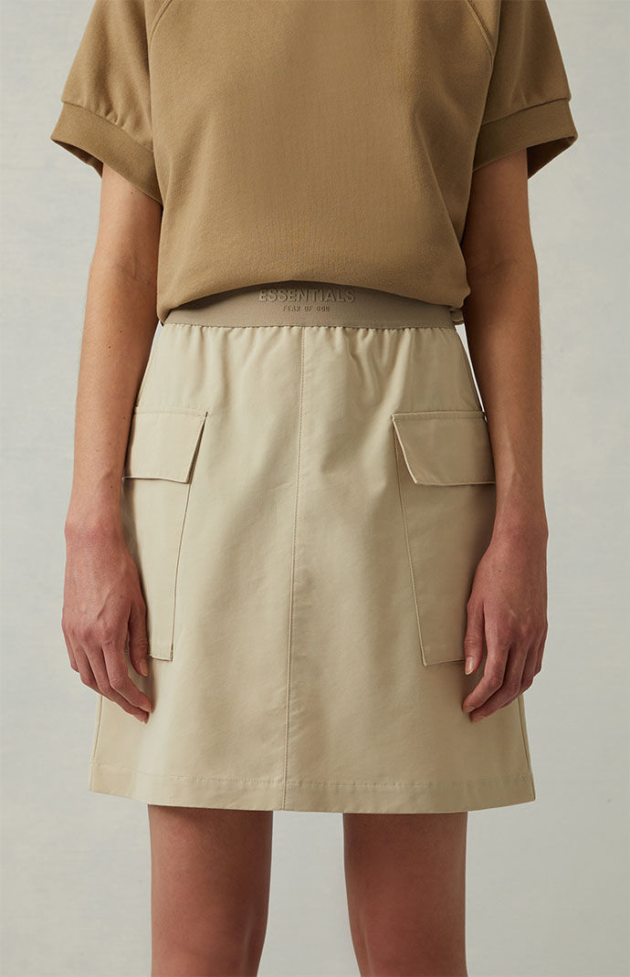 【FOG Essentials】Essentials Women's Cargo Skirt Fear of God Essentials Women's Wheat Cargo Mini Skirt | PacSun