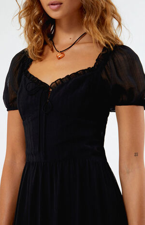 Short Sleeve Tiered Midi Dress image number 3