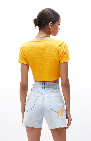 Eco Light Blue Flower Graphic Girlfriend Denim Shorts image number 4