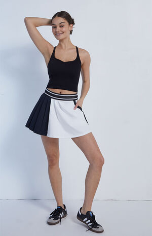 Active Happiness Runs Cropped Tank Top image number 4