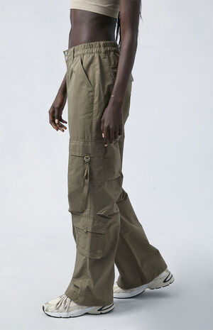 Green Elastic Waist D-Ring Cargo Pants image number 3