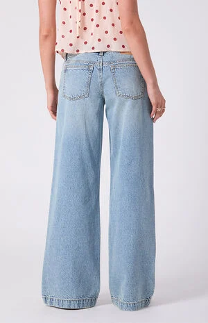 Kaia Ultimate Low Rise Baggy Jeans Lighter Blue image number 4