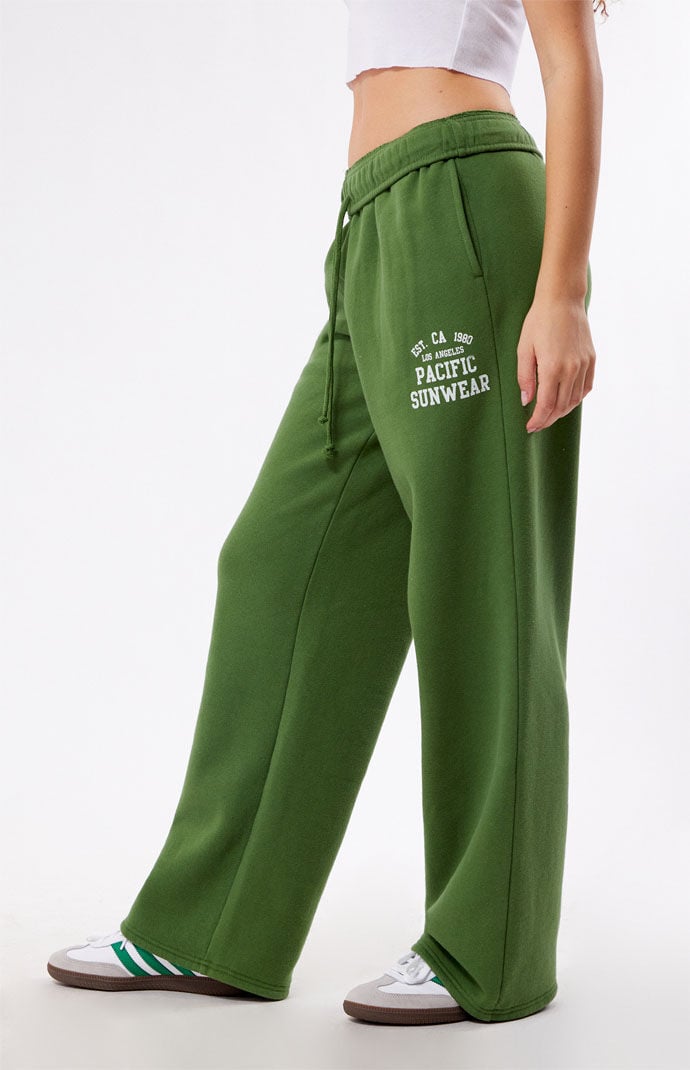 Pacsun green sweatpants shop