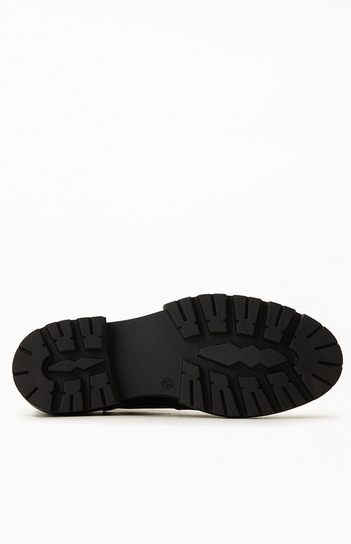 lola lug sole chelsea boot