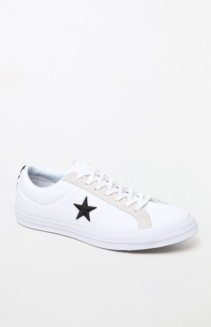 converse black with star