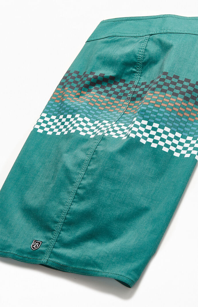 Barge Striped 20" Boardshorts