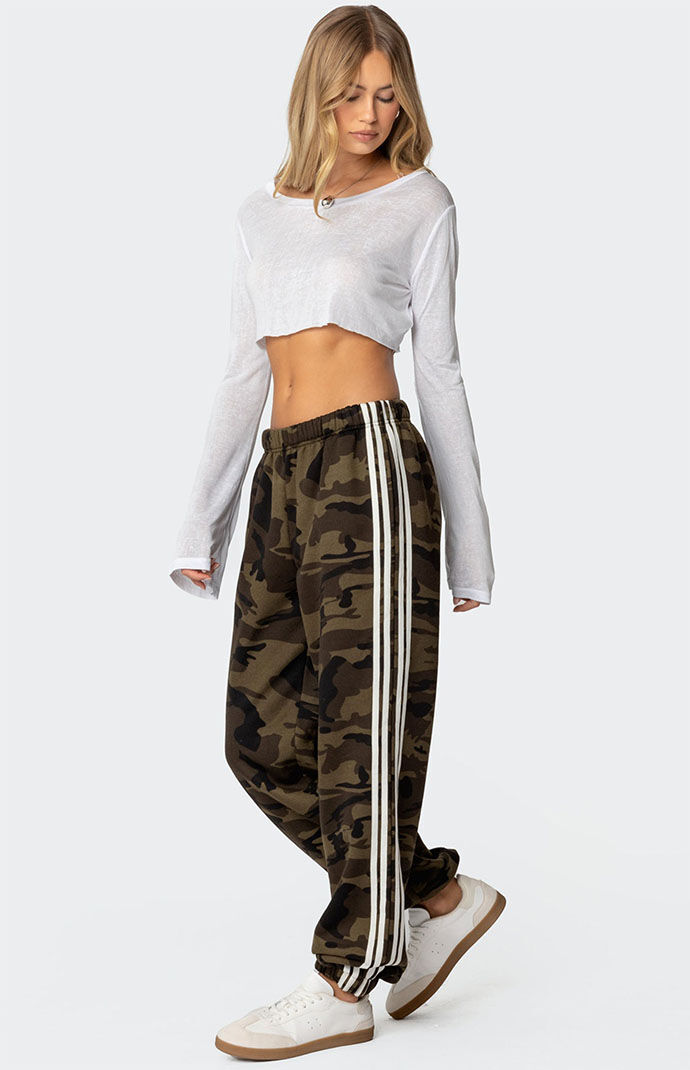 【DISCERNMENT】Ju Camo Balloon Sweat Edikted Camo Contrast Striped Sweatpants | PacSun