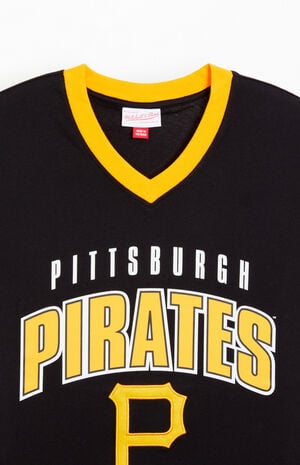 Pittsburgh Pirates Baseball Retro V-Neck T-Shirt