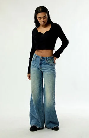 Low Rise Extreme Baggy Jeans image number 1