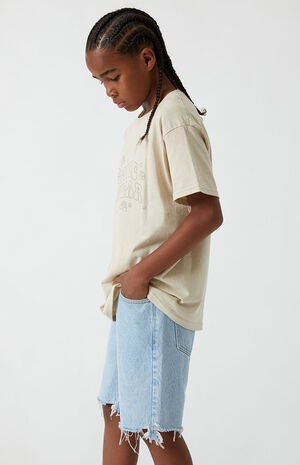 Light Blue Frayed Long Denim Shorts image number 3