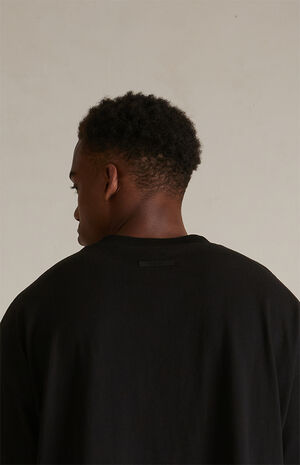 Black Crew Neck T-Shirt image number 5