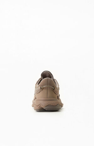 Women's Brown Ozweego Sneakers image number 3