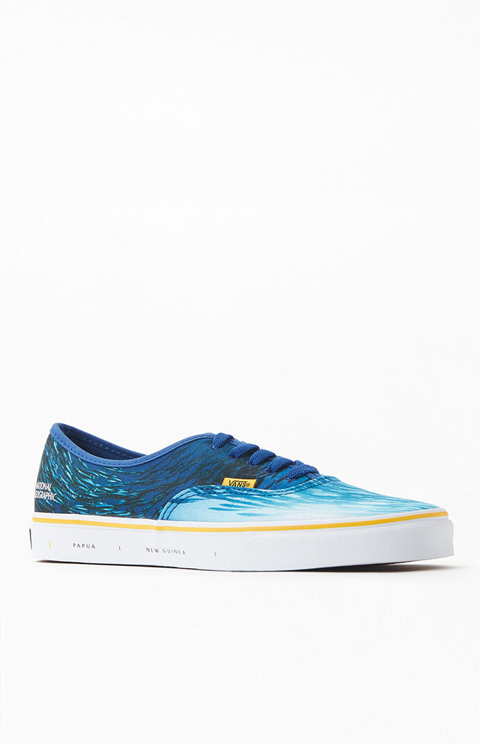 x National Geographic Authentic Shoe