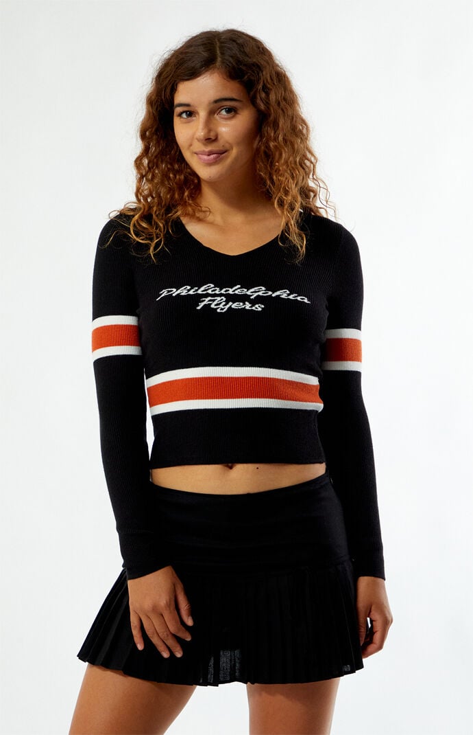 WILD COLLECTIVE x NHL Philadelphia Flyers V-Neck Sweater