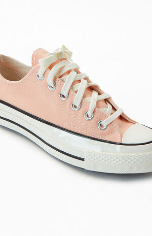 Coral Chuck 70 OX Low Shoes image number 6