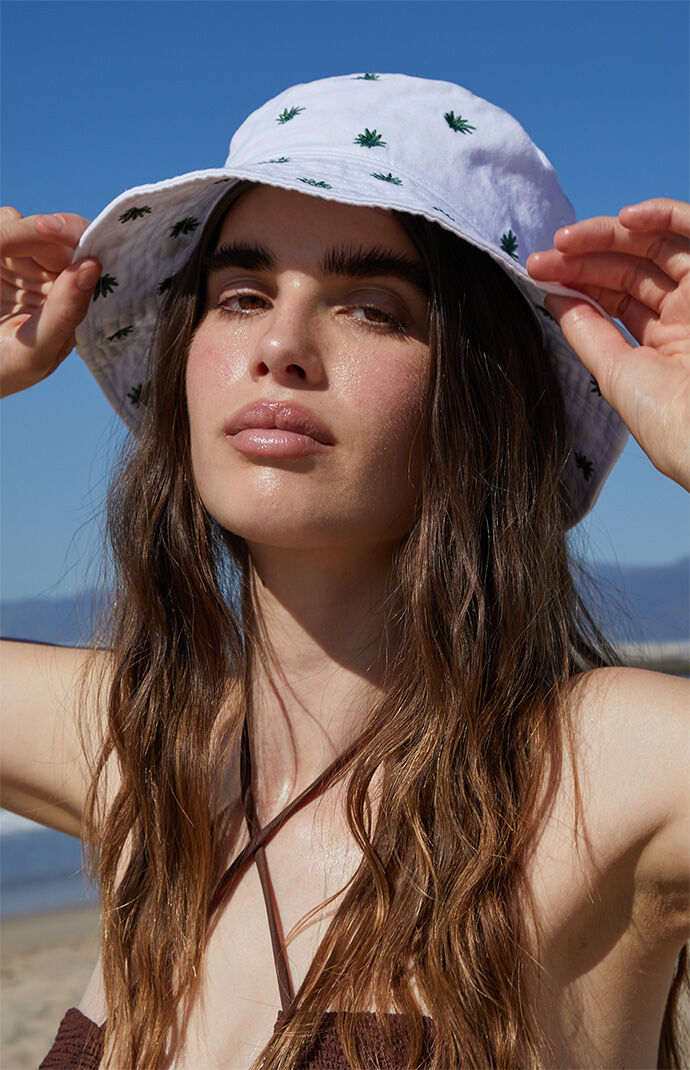 PacSun Happy Leaf Bucket Hat PacSun