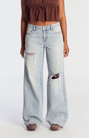 Casey Low Rise Baggy Jeans Ripped Light Indigo Wash image number 2