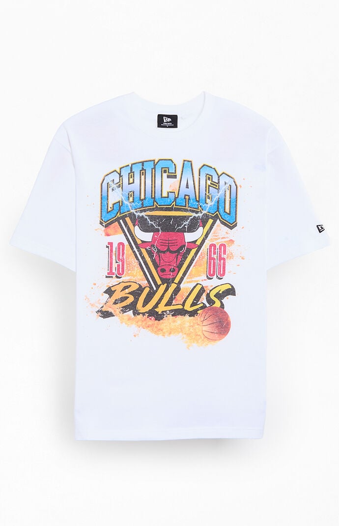 New Era Bulls Fire Ball T-Shirt