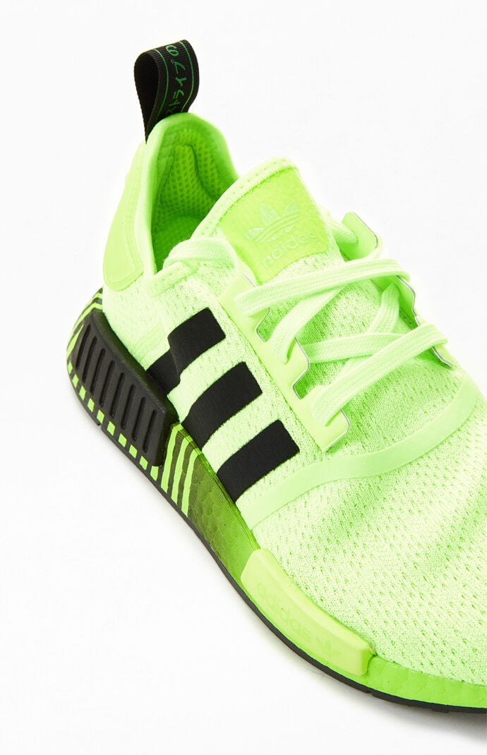 Adidas discount nmd neon