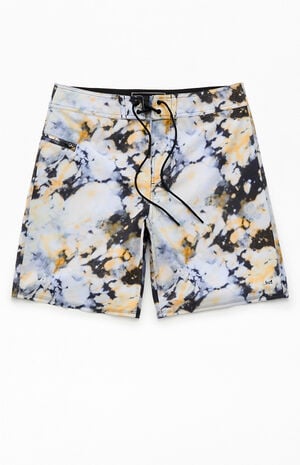 Cutback 9" Boardshorts image number 1