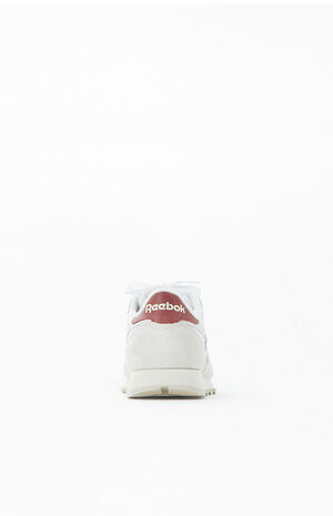 Women's Classic Leather FOMO Sneakers image number 3
