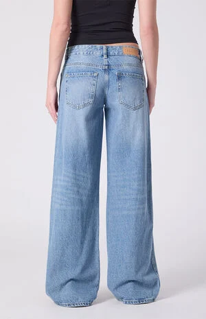 Casey Low Rise Baggy Jeans Astrid image number 4