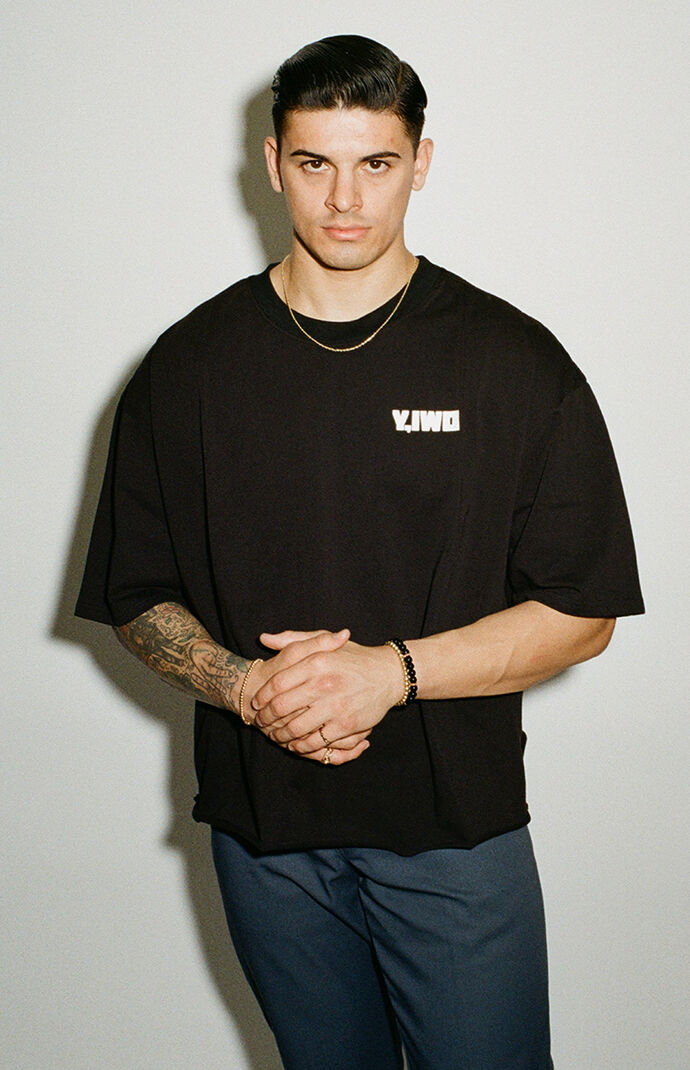 YIWO Hardwear Cropped T-Shirt