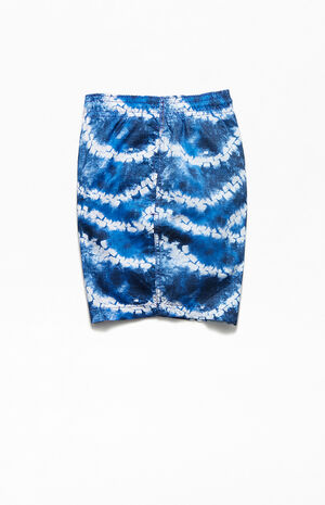 Wave Tie Dyed 16" Swim Trunks Wave Tie Dyed 16" Swim Trunks image number null