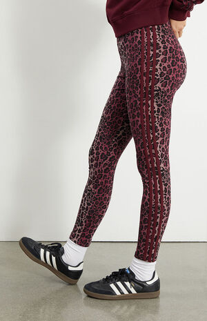 Adicolor Leopard 7/8 Leggings image number 3