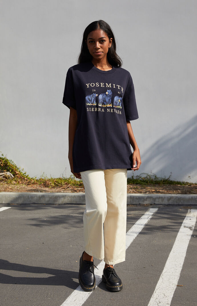 Yosemite Bears Boyfriend T-Shirt