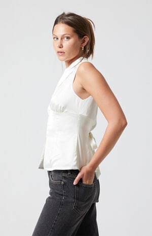 Satin Hook-And-Eye Vest image number 4