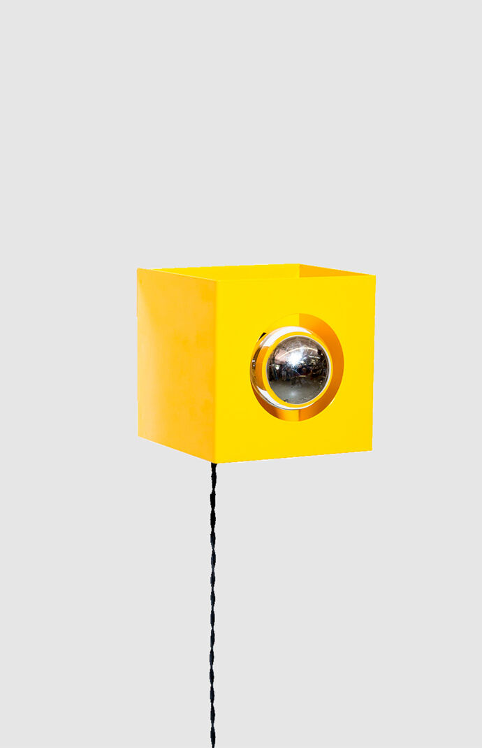 Yellow Cube Light
