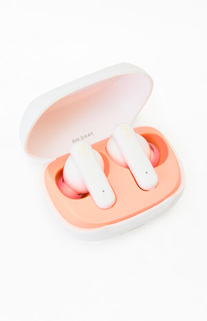 White Smokin Buds True Wireless Earbuds image number 4