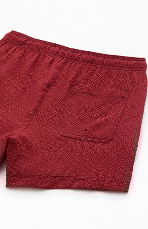 Maroon Solid Seersucker 4.5" Swim Trunks image number 4