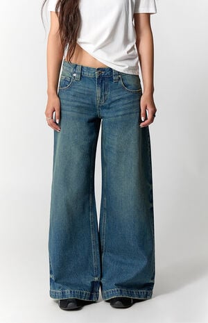 Sloane Low Rise Ultra Baggy Jeans Dark Blue image number 2