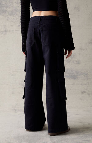 Black Asymmetrical '90s Baggy Cargo Jeans image number 5