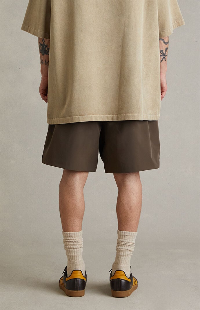 Fear of God ESSENTIALS Brown Active Trace Classic Shorts