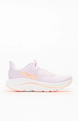Women's Clifton 10 Sneakers image number 1